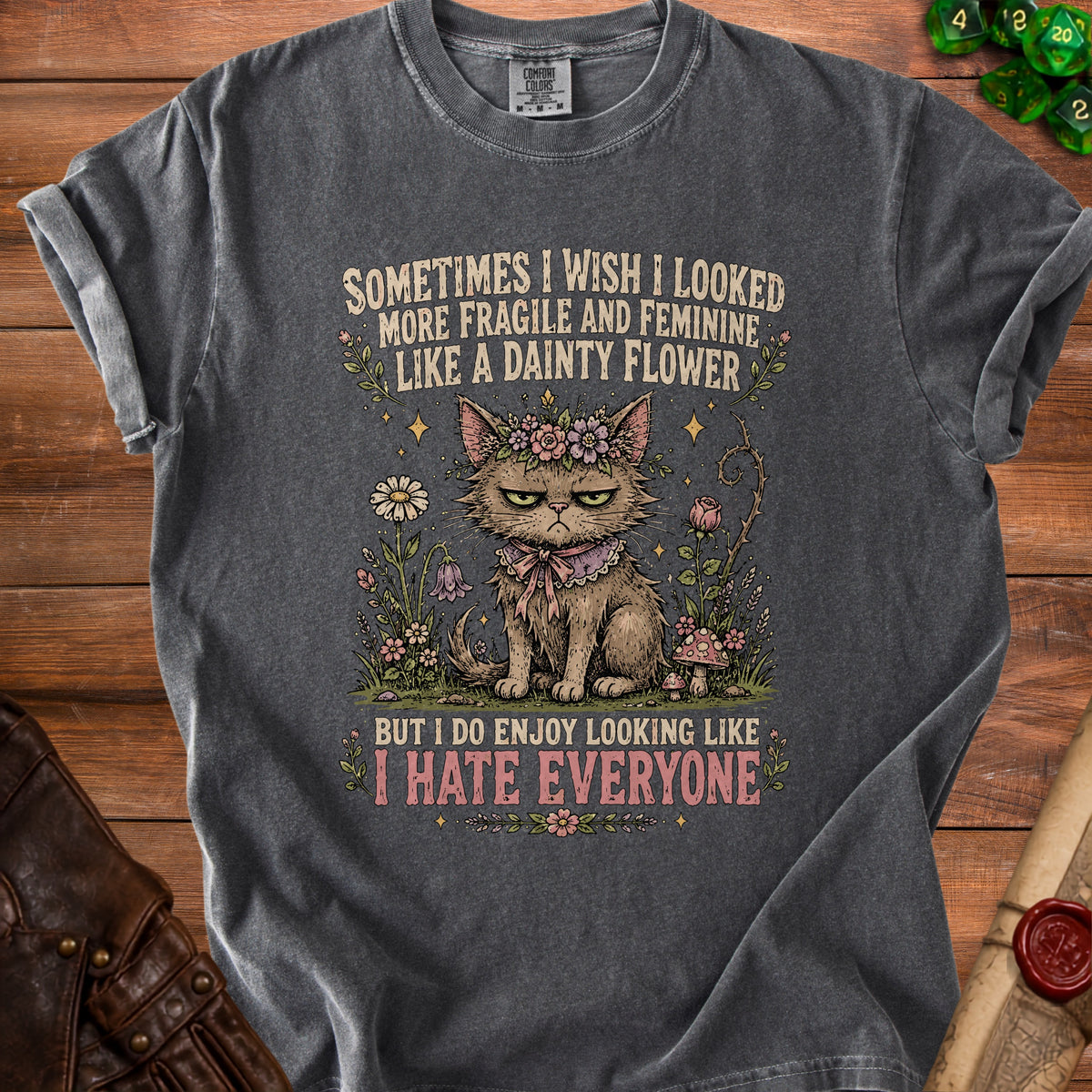 Gray t-shirt with grumpy cat graphic and text "I HATE EVERYONE".