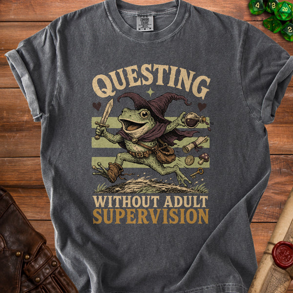Questing Frog T-shirt in Pepper