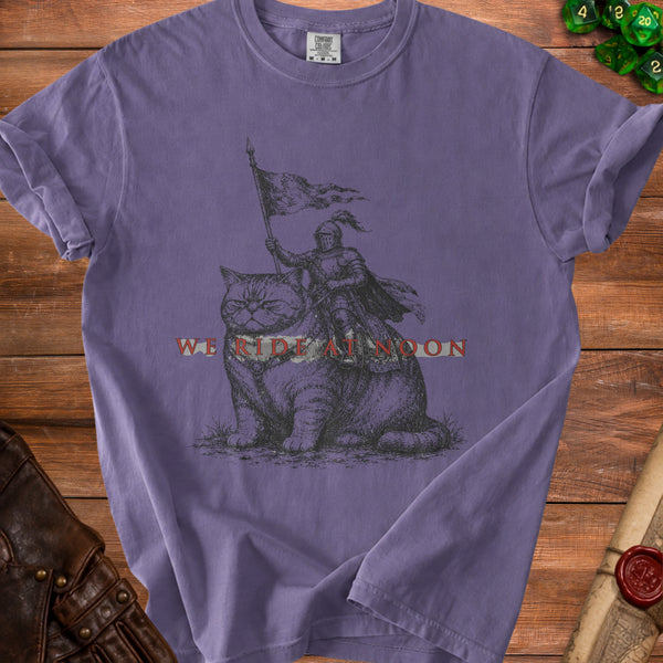 Noble Feline T-shirt in Grape