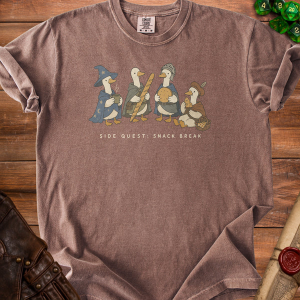 Side Quest Snack Break Party T-Shirt in Espresso
