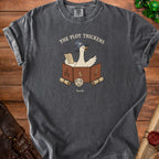 Grey t-shirt with a goose wearing a wizard hat and "The Plot Thickens" text.