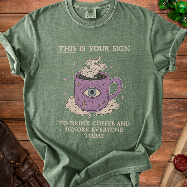 Mystical Mug T-Shirt in Moss
