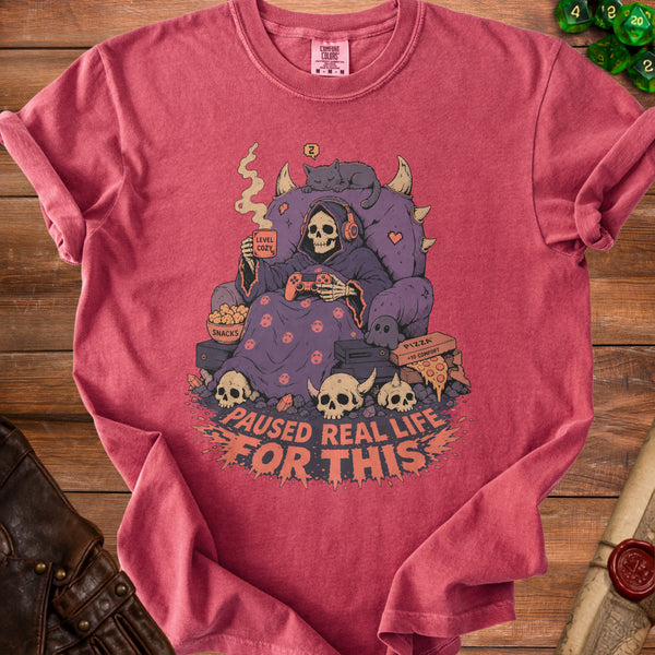 Life Paused T-Shirt in Crimson
