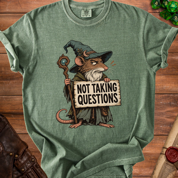 Wizard Rat T-Shirt in Moss