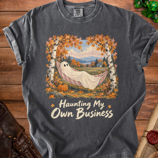 Cozy Ghost T-Shirt in Pepper