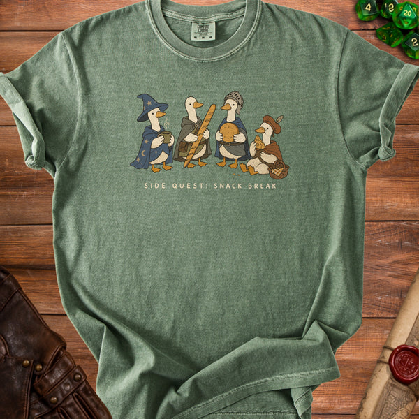 Side Quest Snack Break Party T-Shirt in Moss